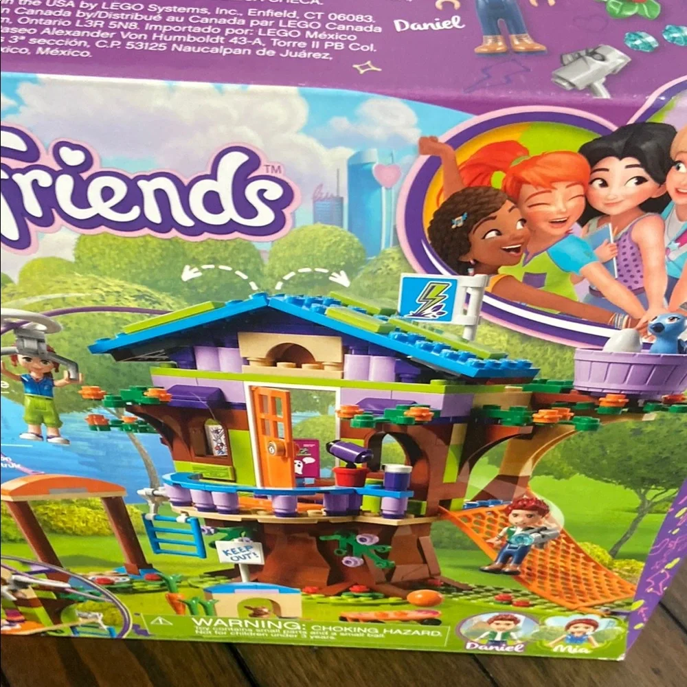 Lego Mia’s Tree House